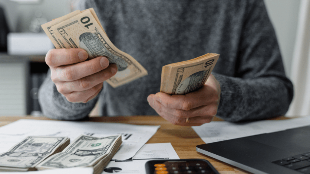 Importance of Keeping Betting and Daily Finances Separate
