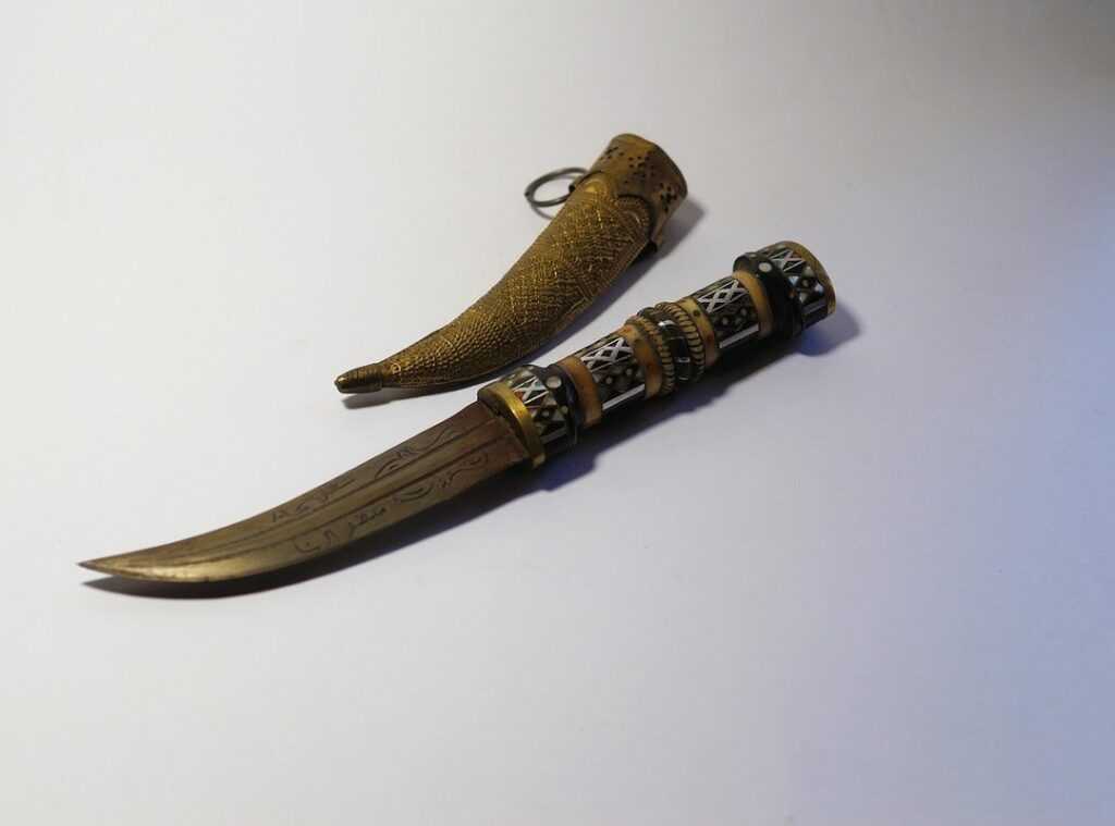wilma kukri